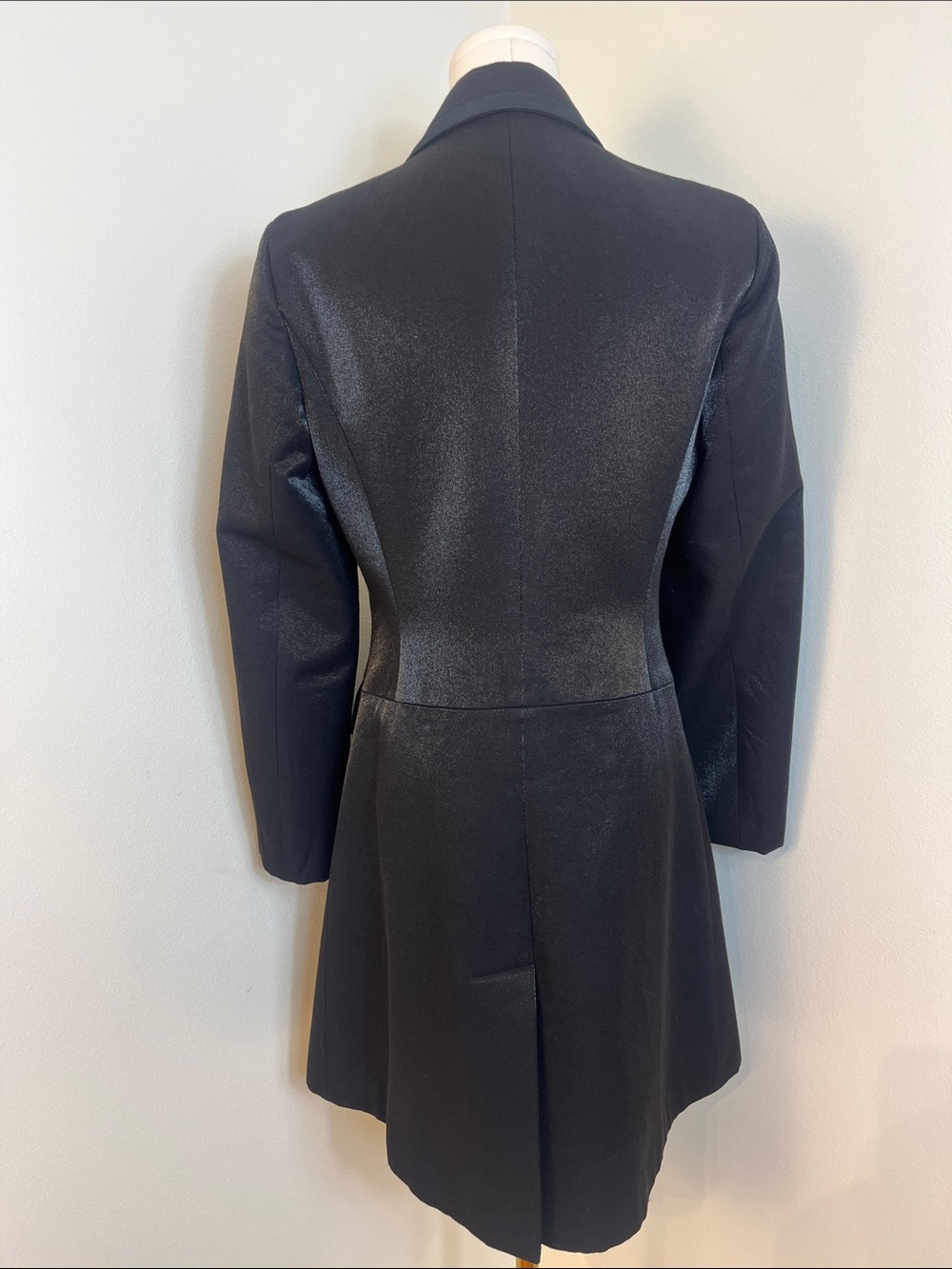 loops by ROBERT IN’T VELD Wool Coat - Picture 6 of 17
